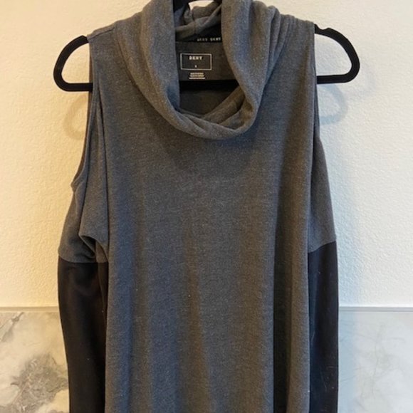 DKNY Shoulderless Black & Grey Sweater US Size S - Picture 1 of 2